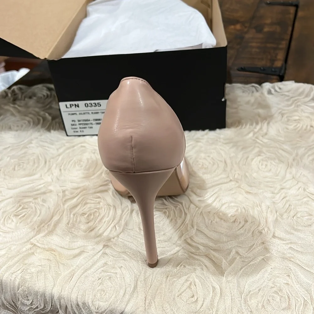 JustFab material pvc